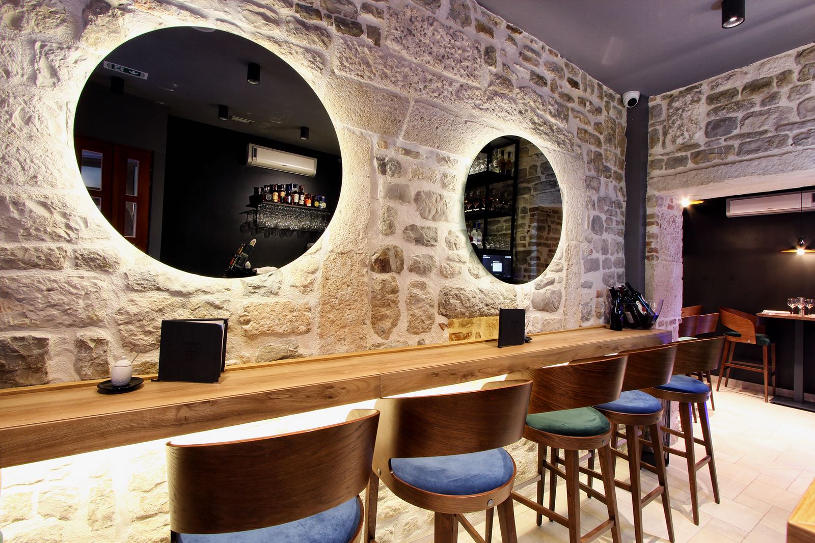 La Grotta Restaurant - Split Croatia