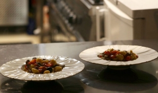 La Grotta Restaurant - Fine Dining La Grotta Restaurant - Fine Dining